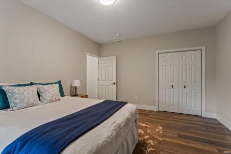 51215 Enchanted Oak Court South Bend IN 46628