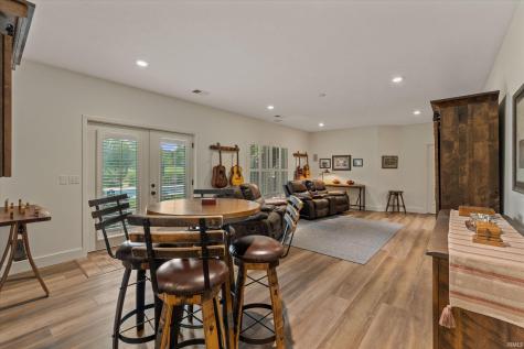 51215 Enchanted Oak Court South Bend IN 46628