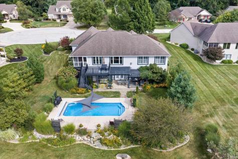 51215 Enchanted Oak Court South Bend IN 46628