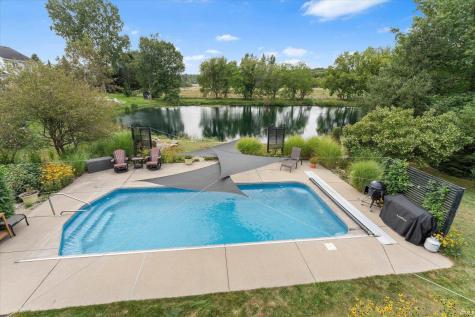 51215 Enchanted Oak Court South Bend IN 46628