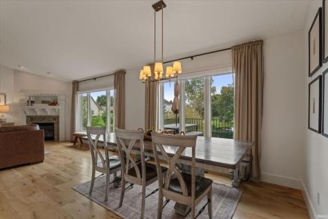 51215 Enchanted Oak Court South Bend IN 46628