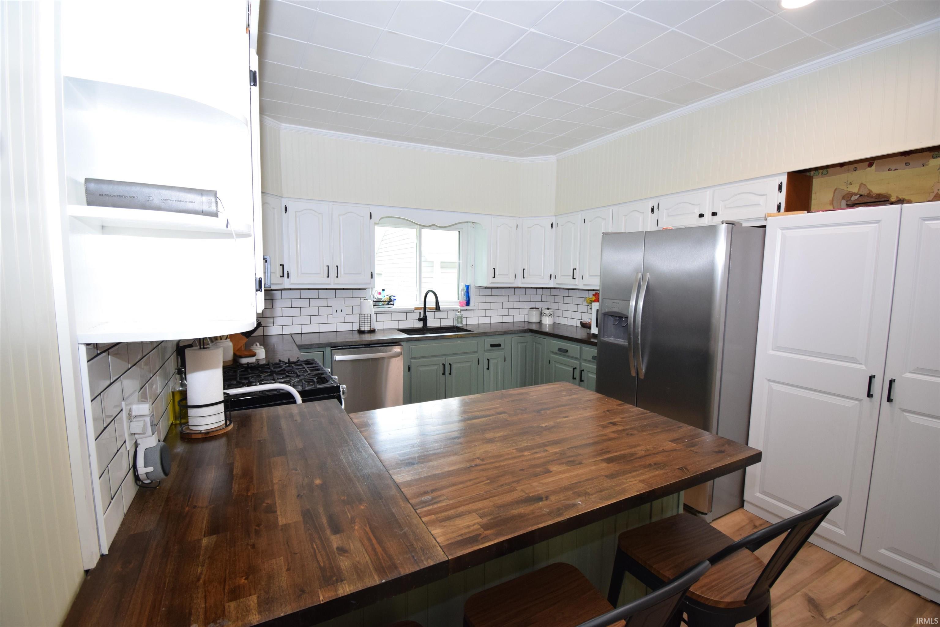 321 N Whitlock Street Bremen IN 46506