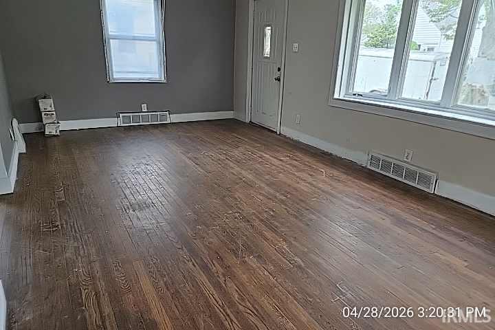1911 Leer Street South Bend IN 46613