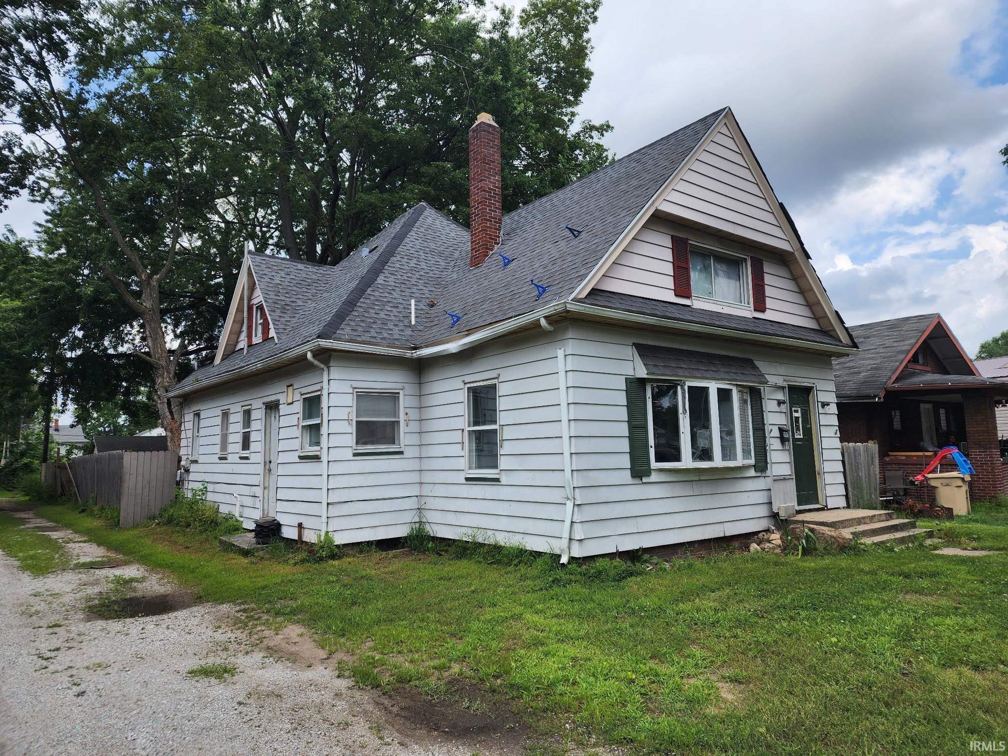 1911 Leer Street South Bend IN 46613