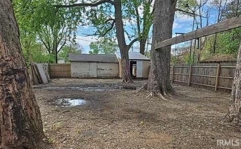 1911 Leer Street South Bend IN 46613