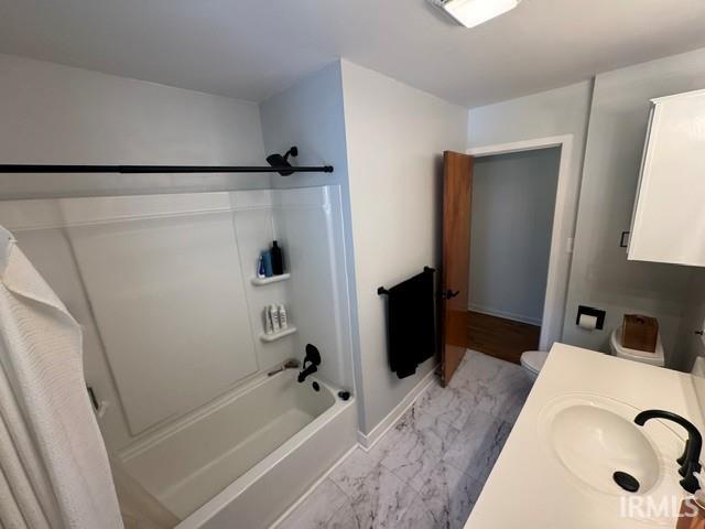 511 E Patterson Street Lakeville IN 46536