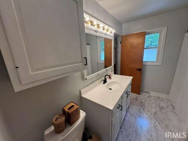 511 E Patterson Street Lakeville IN 46536