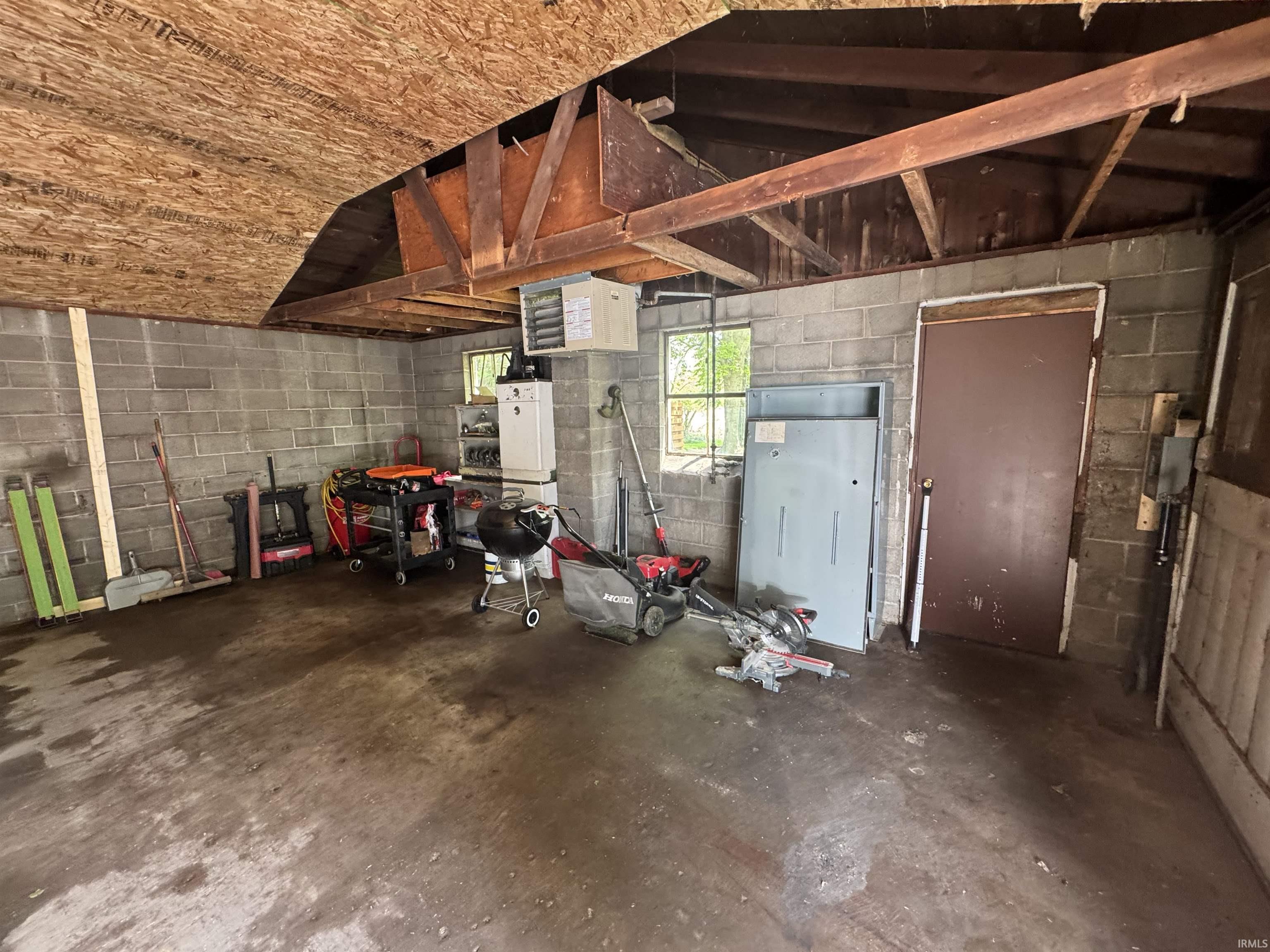 511 E Patterson Street Lakeville IN 46536
