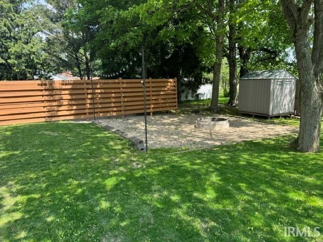 511 E Patterson Street Lakeville IN 46536