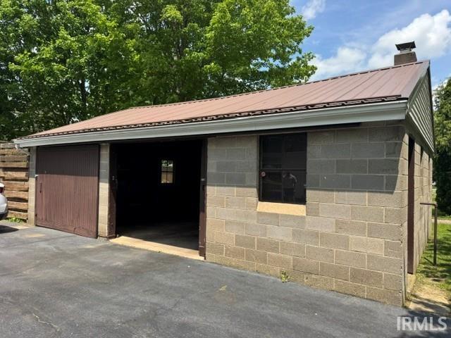 511 E Patterson Street Lakeville IN 46536