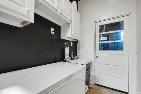 9285 E Sleepy Hollow Parkway Cromwell IN 46732
