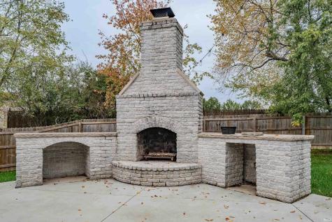 11326 Lyndhurst Court Fort Wayne IN 46845