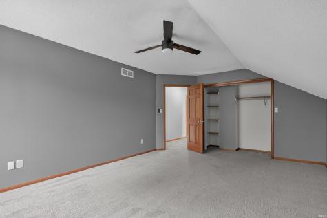 11326 Lyndhurst Court Fort Wayne IN 46845