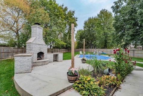 11326 Lyndhurst Court Fort Wayne IN 46845
