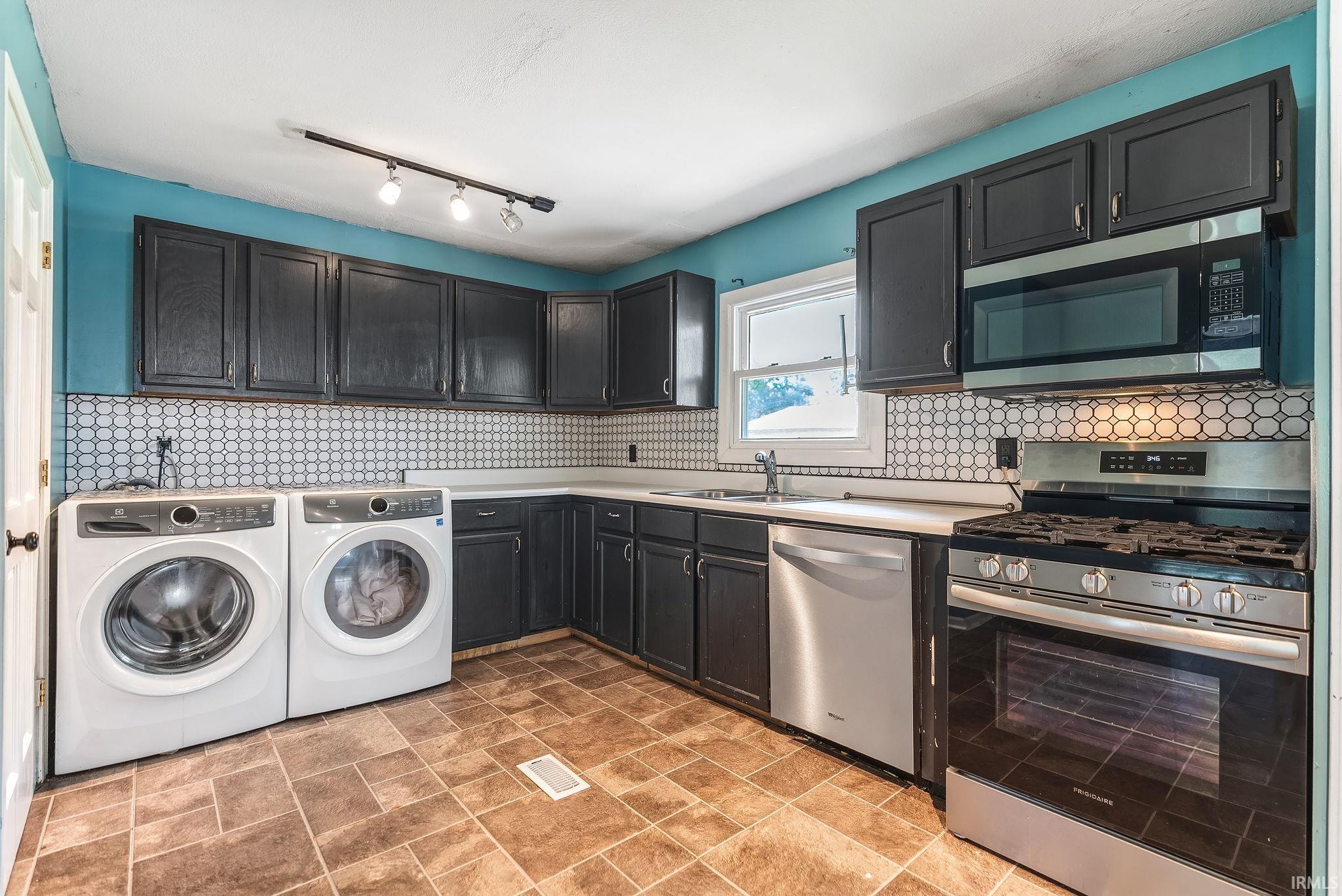 102 Ramar Drive Warsaw IN 46580