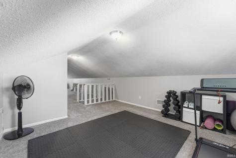 2218 Foxboro Drive Fort Wayne IN 46818