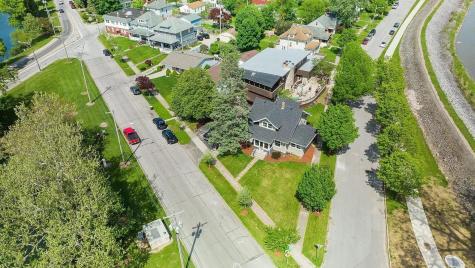 1204 Delta Boulevard Fort Wayne IN 46805