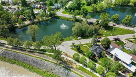 1204 Delta Boulevard Fort Wayne IN 46805