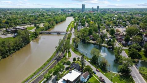 1204 Delta Boulevard Fort Wayne IN 46805