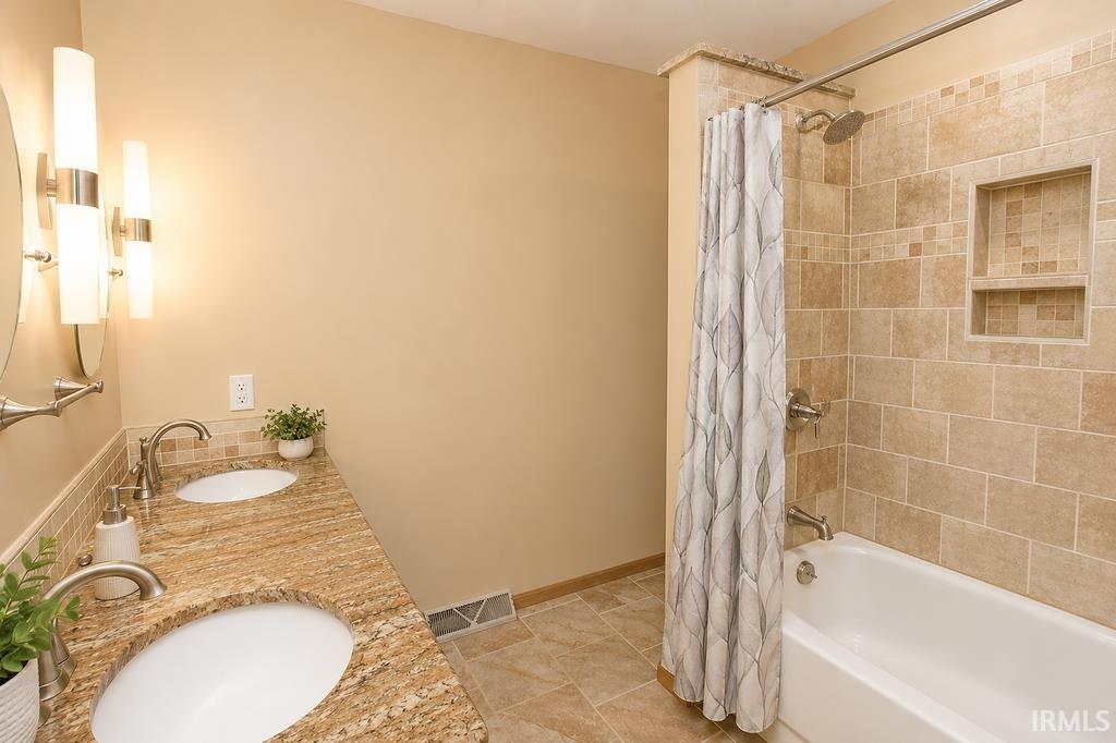 317 E Ben Street New Carlisle IN 46552