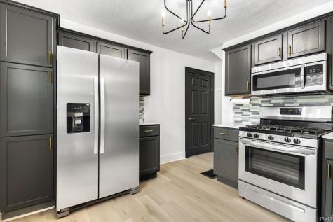 1347 Randolph Street South Bend IN 46613