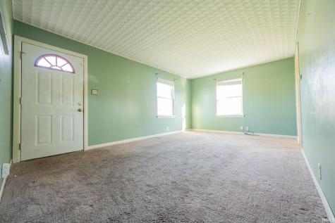 2205 S Vine Street Muncie IN 47302