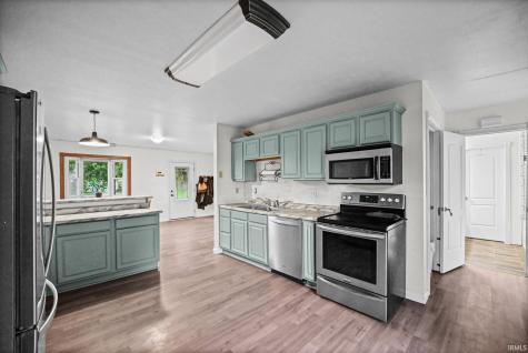 812 S Brackney Street Brookston IN 47923