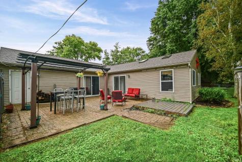 812 S Brackney Street Brookston IN 47923