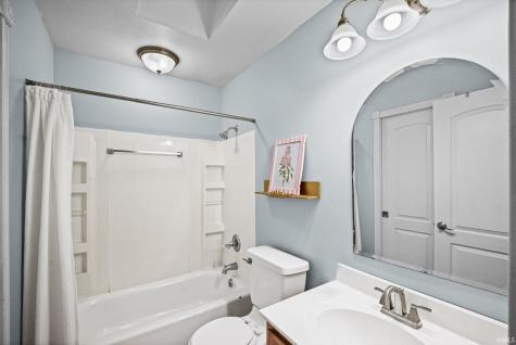 812 S Brackney Street Brookston IN 47923
