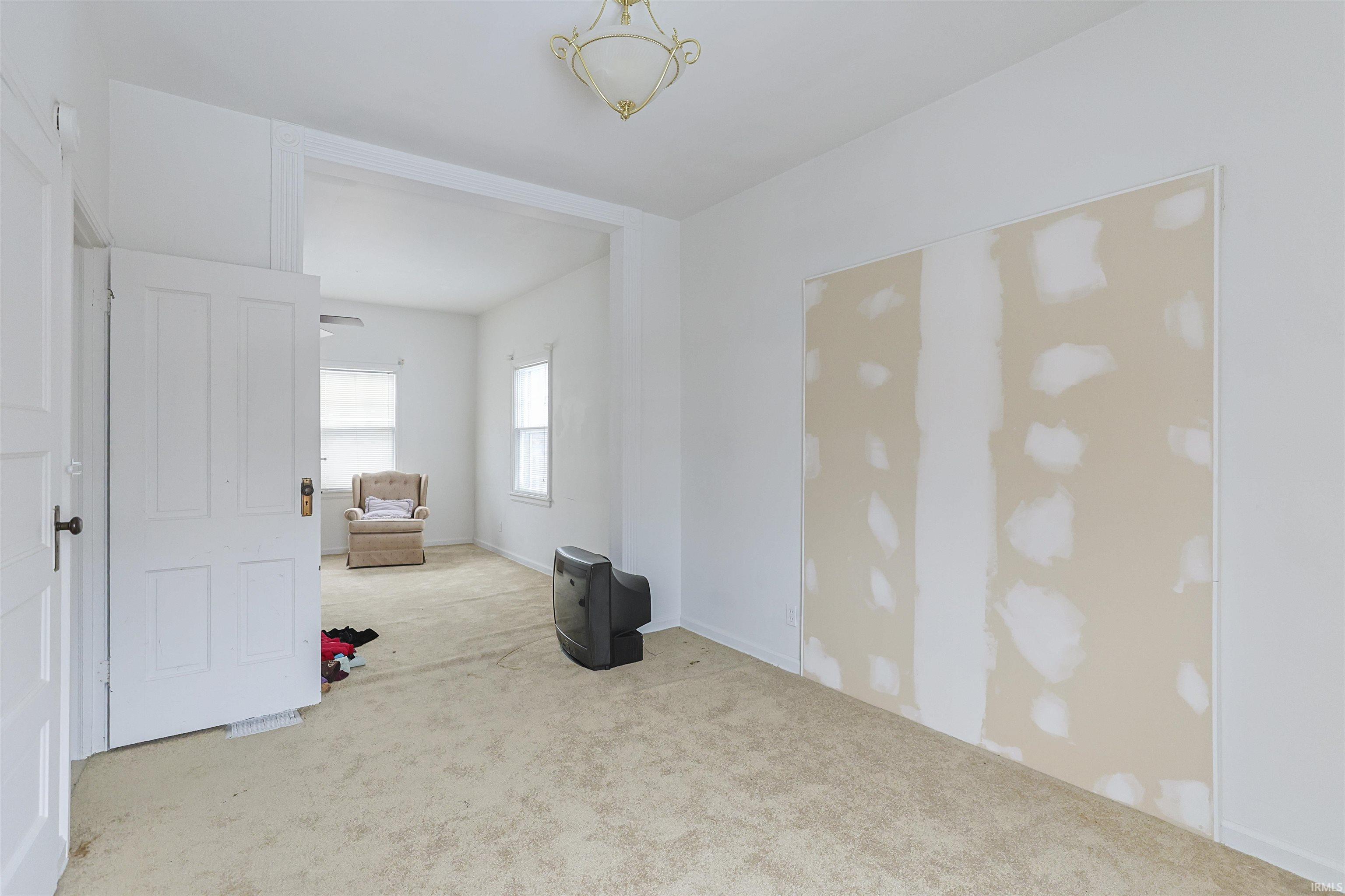 415 Lincoln Way South Bend IN 46601