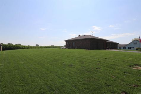 4851 N County Road 100 East Frankfort IN 46041