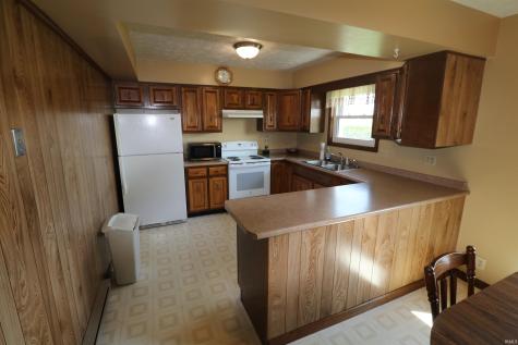 4851 N County Road 100 East Frankfort IN 46041