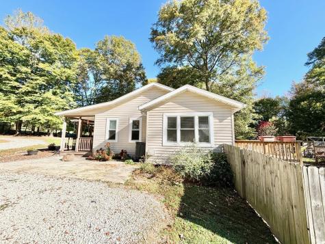 3898 E Dora Road Bloomington IN 47408
