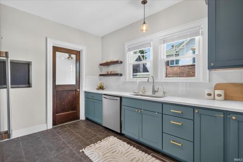 918 E Jefferson Boulevard South Bend IN 46617