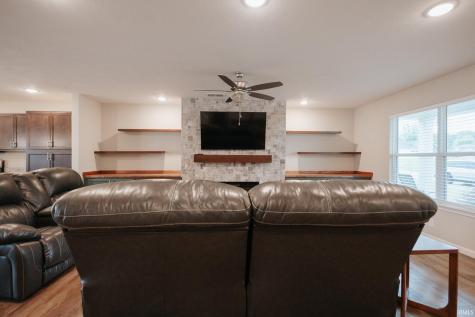 1034 Watership Drive Evansville IN 47725