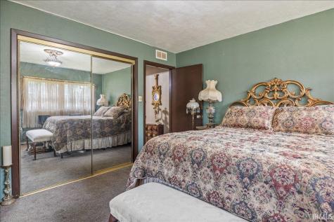 12407 E Cr 125 S Selma IN 47383