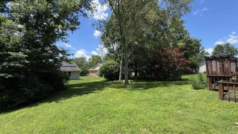 1006 S Carleton Court Bloomington IN 47401