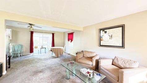 1006 S Carleton Court Bloomington IN 47401
