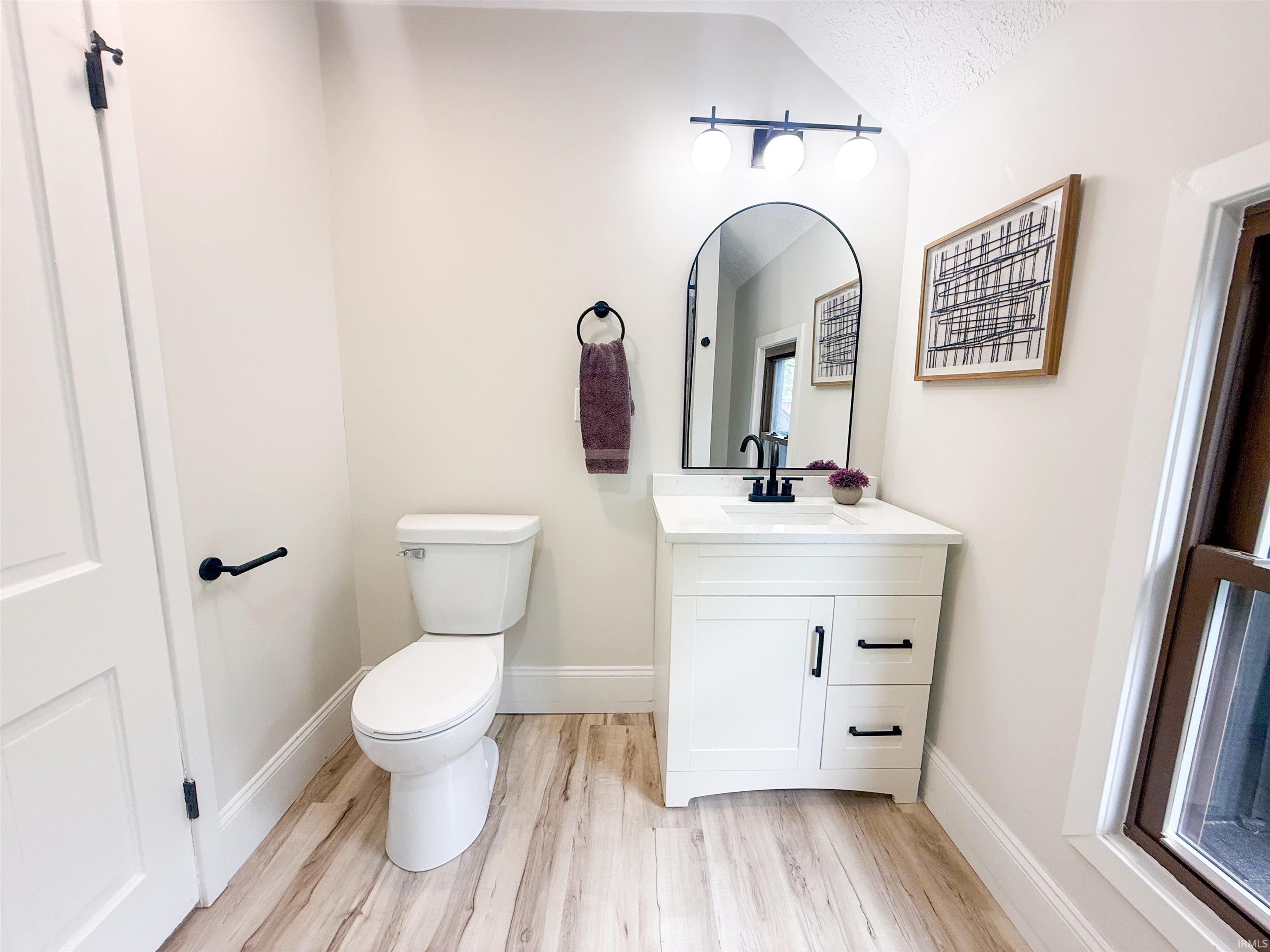 2304 Byerly Court Mishawaka IN 46544