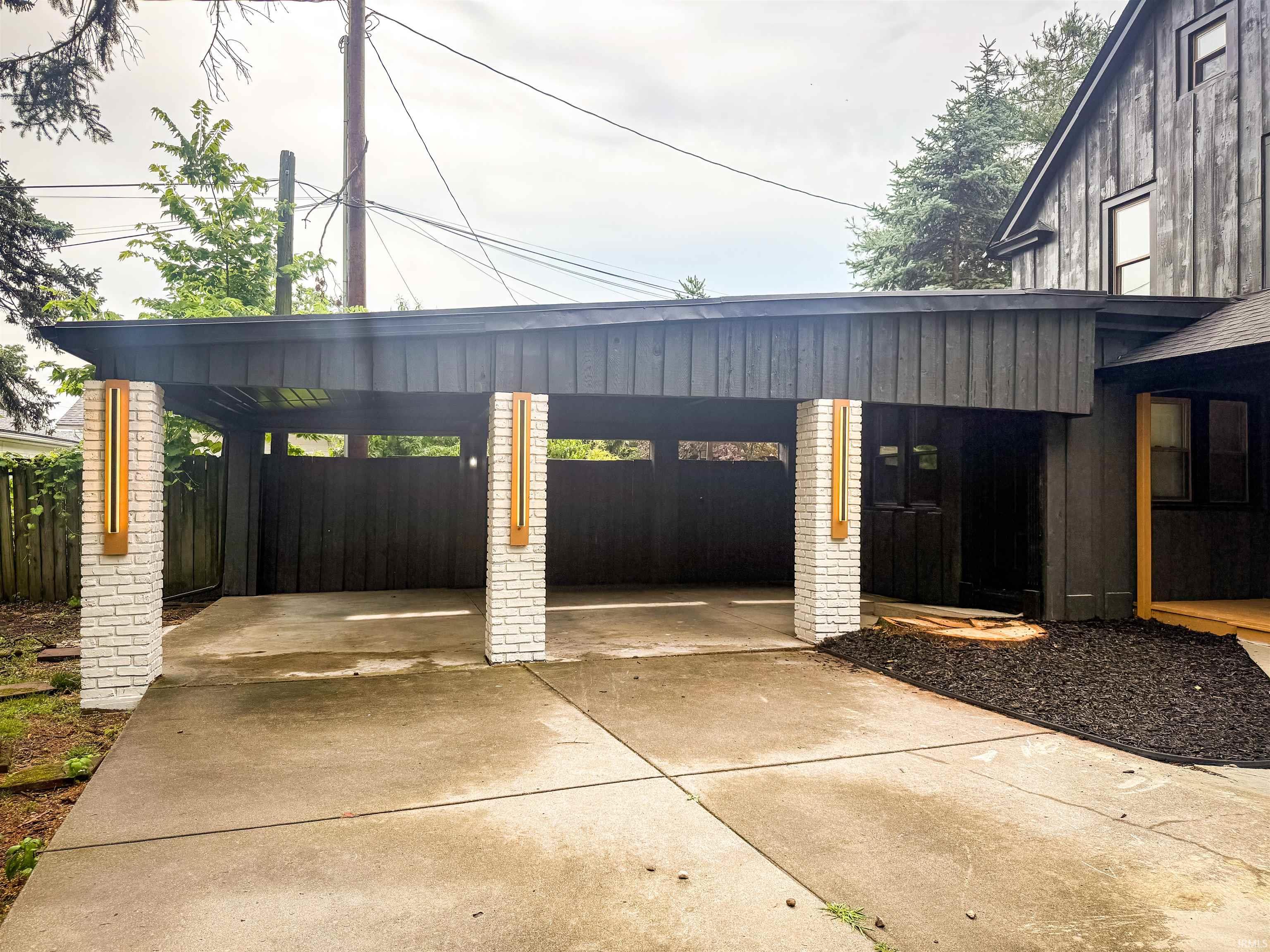 2304 Byerly Court Mishawaka IN 46544