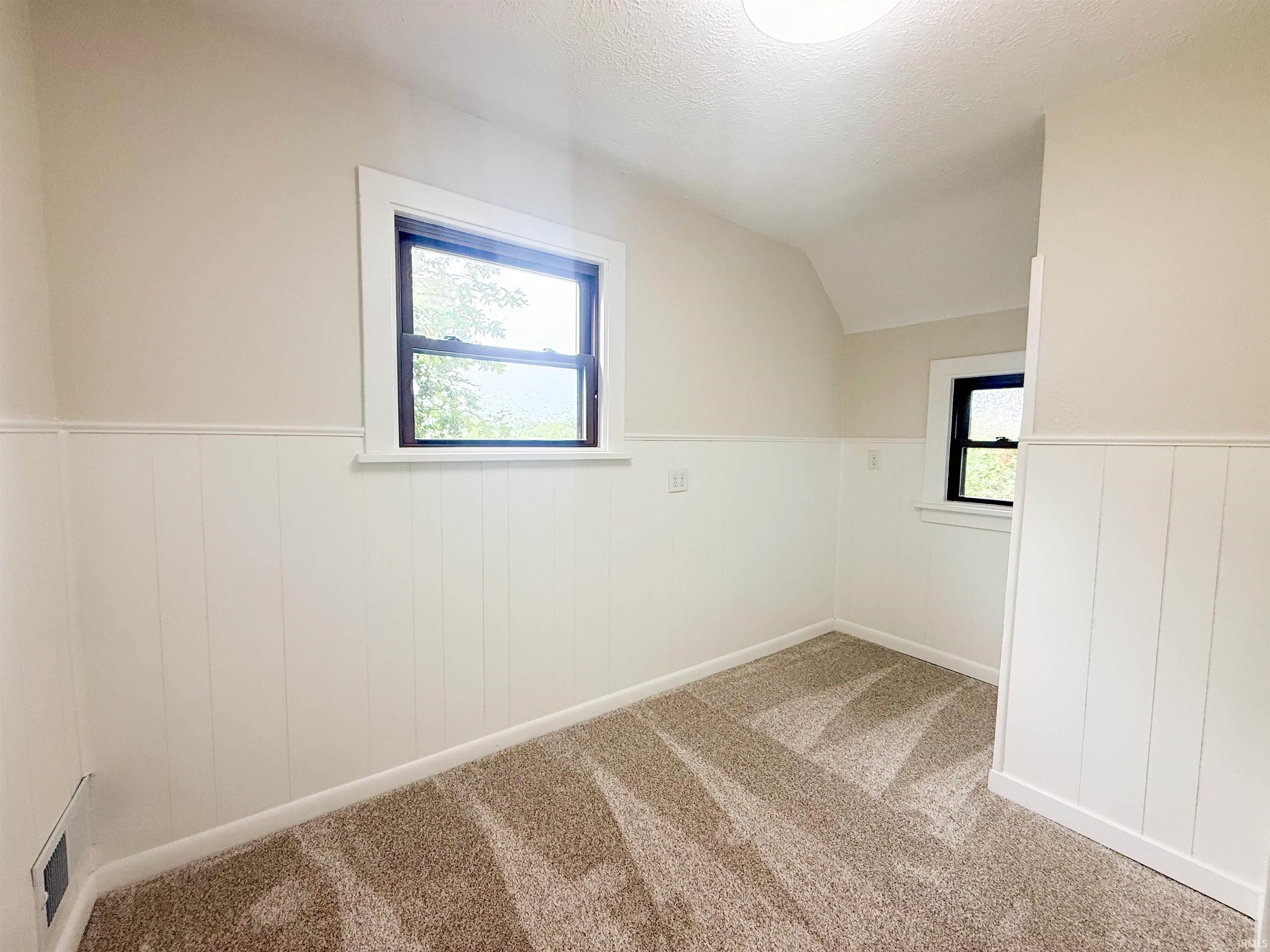 2304 Byerly Court Mishawaka IN 46544