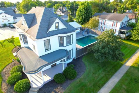 400 S Prairie Street Brookston IN 47923