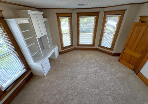 400 S Prairie Street Brookston IN 47923
