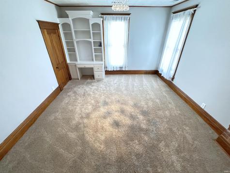 400 S Prairie Street Brookston IN 47923