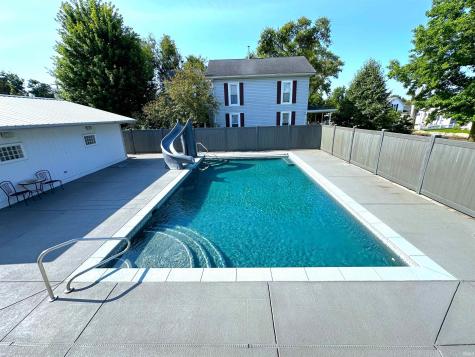 400 S Prairie Street Brookston IN 47923