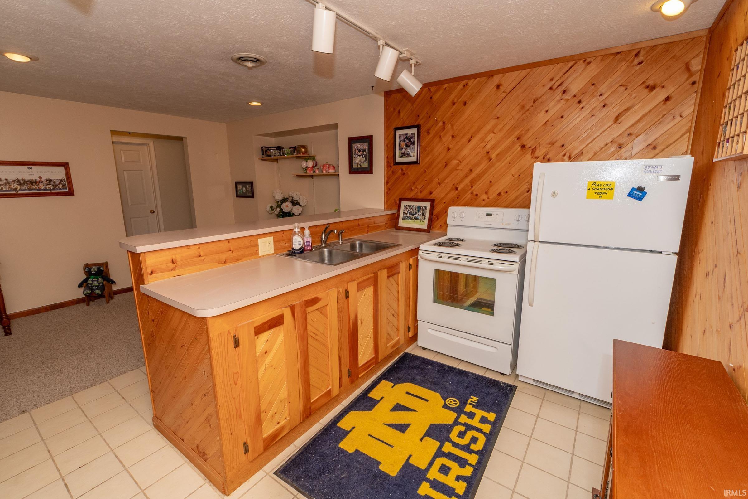 53337 E Cobus Drive Elkhart IN 46514