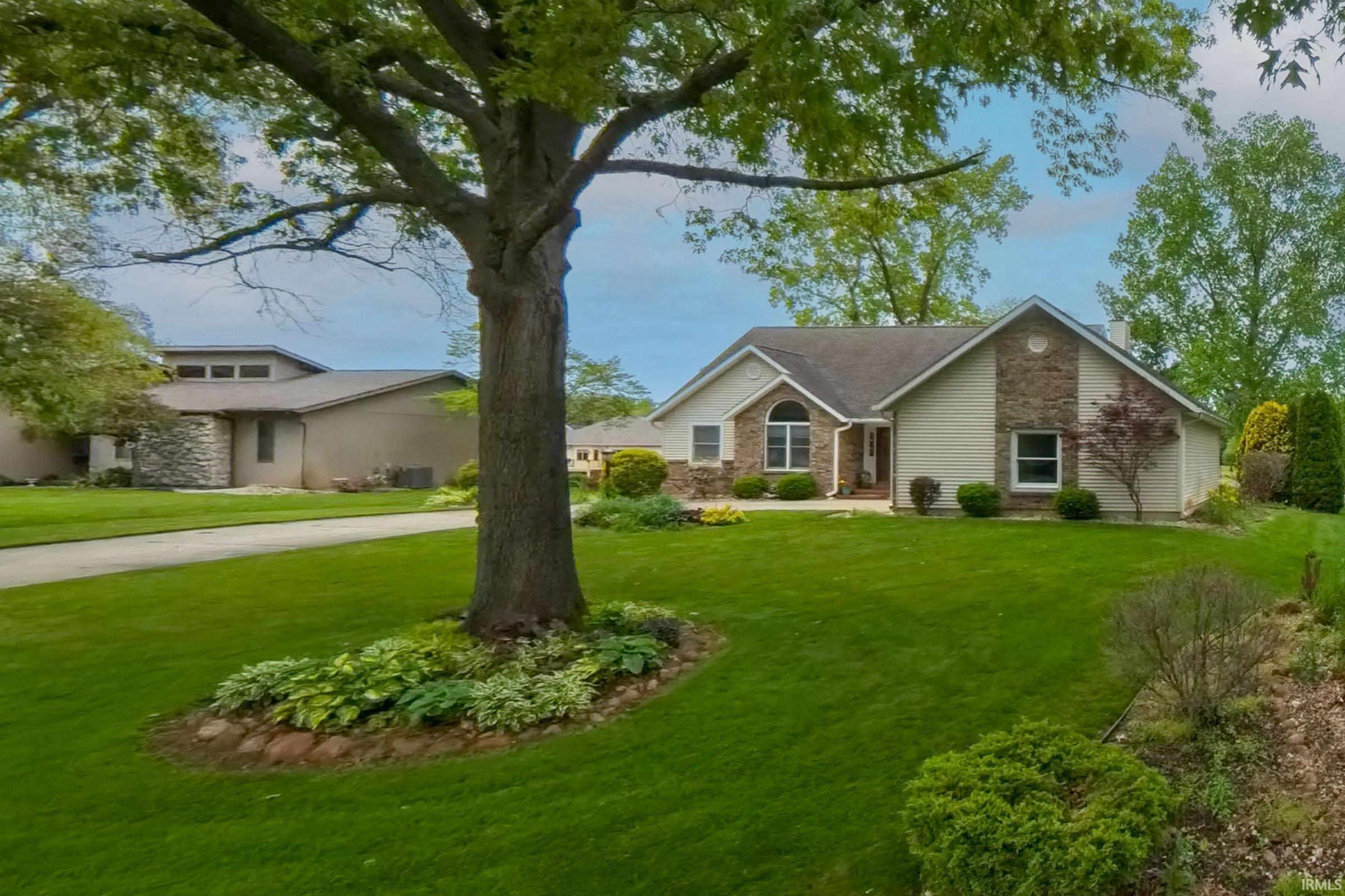 53337 E Cobus Drive Elkhart IN 46514