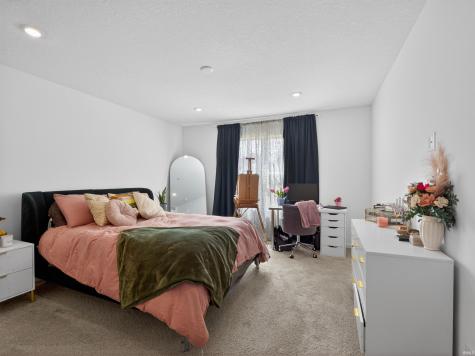 1200 Greenbrier Boulevard Warsaw IN 46582