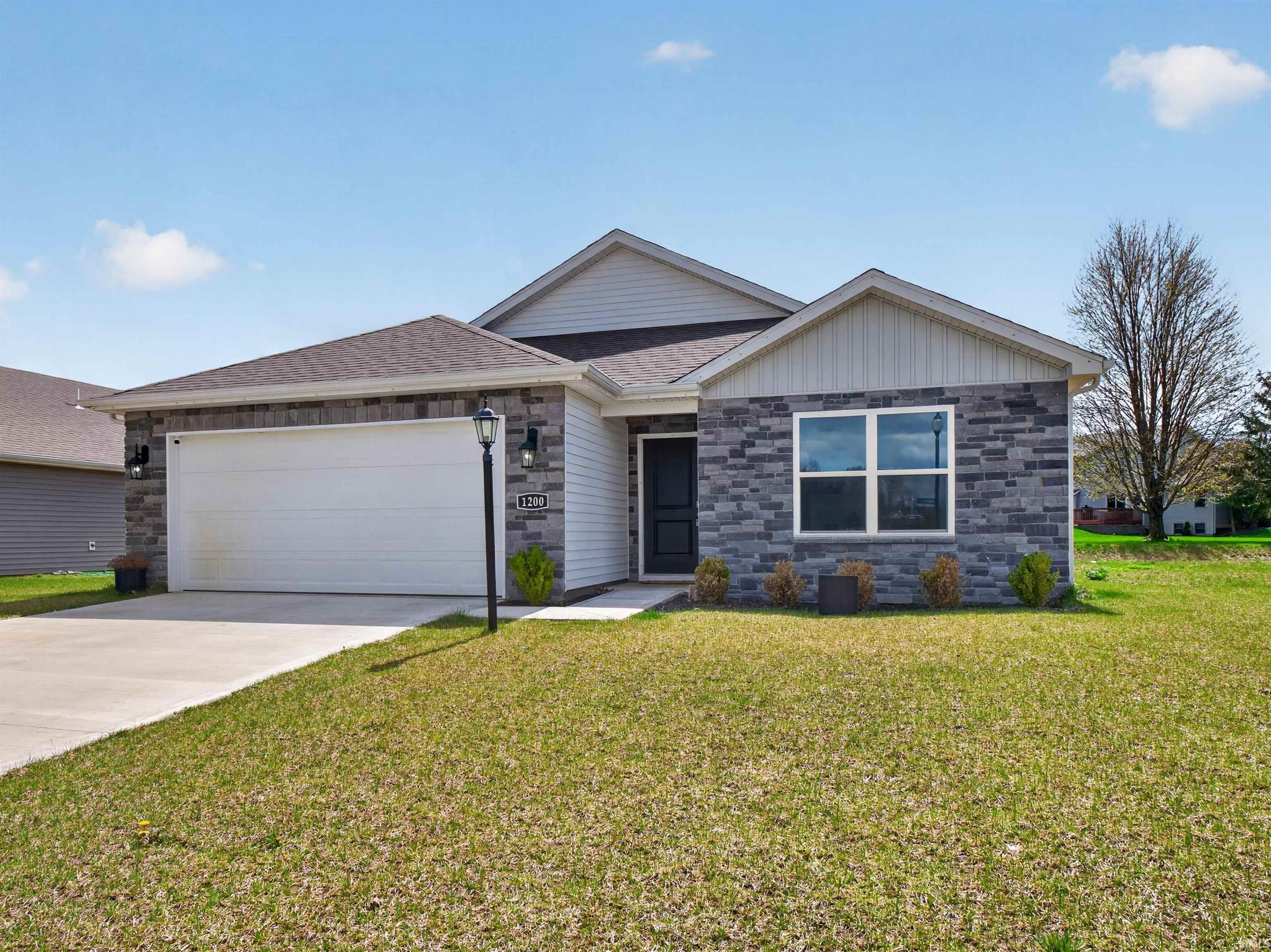 1200 Greenbrier Boulevard Warsaw IN 46582