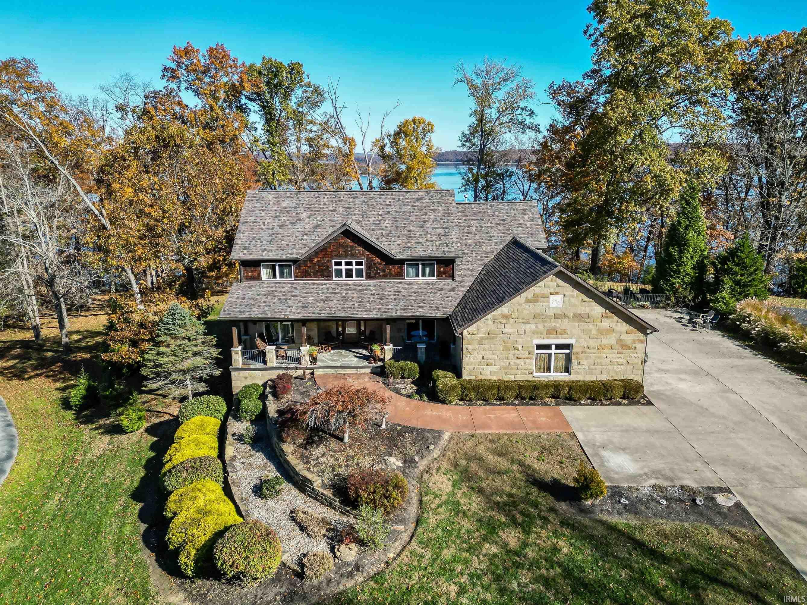 2753 E Pedigo Bay Drive Bloomington IN 47401
